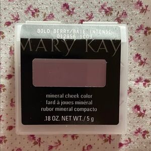 Mary Kay Mineral Cheek Color - Bold Berry